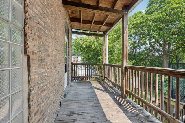 7111 S Emerald Avenue, Chicago, IL 60621