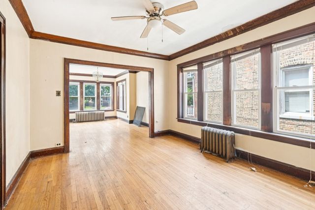 7111 S Emerald Avenue, Chicago, IL 60621