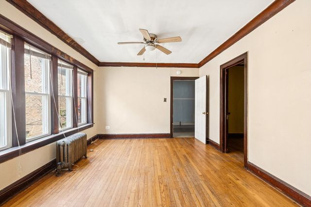 7111 S Emerald Avenue, Chicago, IL 60621