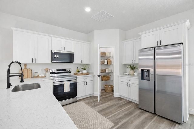 2290 SW 156TH LOOP, Ocala, FL 34473