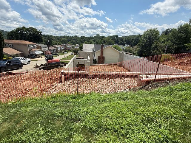 815 Rosemont Ave, Shaler, PA 15223