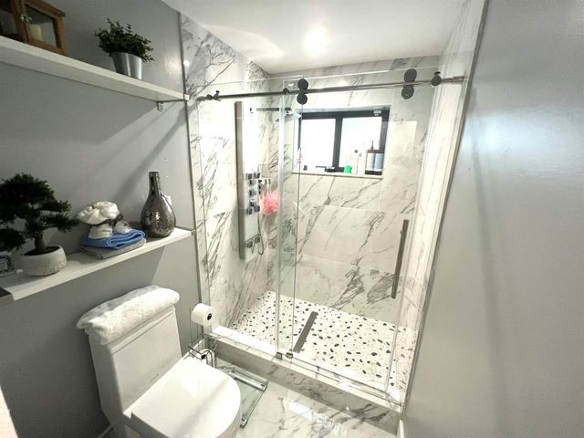 625 W Tropical Way, Plantation, FL 33317