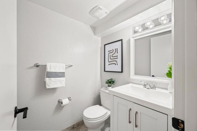 1203 Hollenbeck Avenue, Sunnyvale, CA 94087