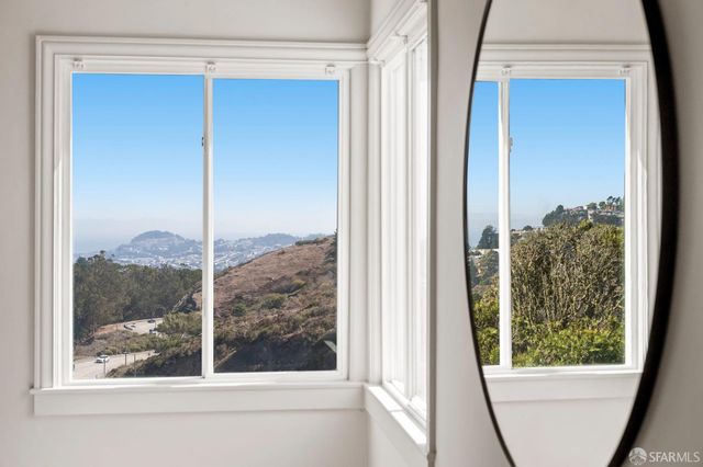 11 Encline Court, San Francisco, CA 94127