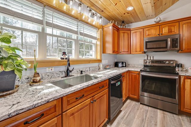 1032 Burton Hill Road, Barton, VT 05822