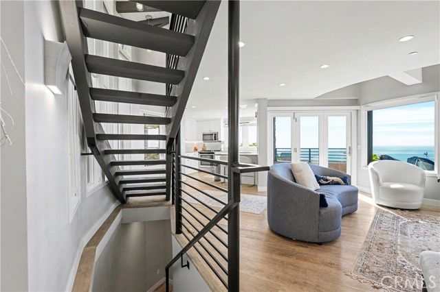 2590 Iris, Laguna Beach, CA 92651