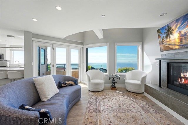 2590 Iris, Laguna Beach, CA 92651