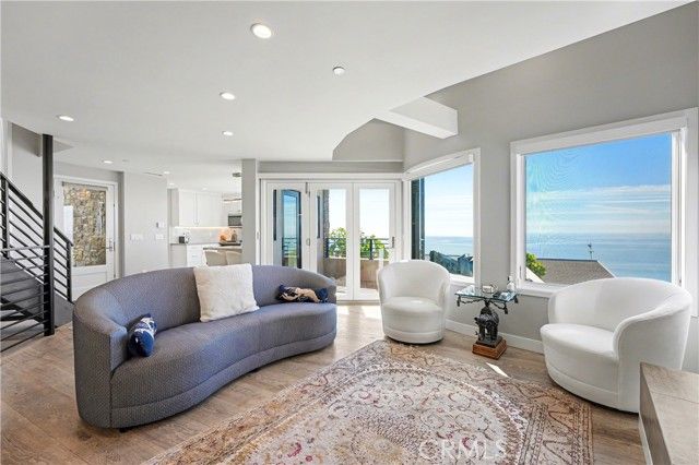 2590 Iris, Laguna Beach, CA 92651