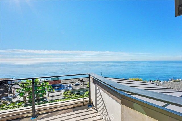 2590 Iris, Laguna Beach, CA 92651