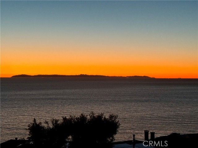2590 Iris, Laguna Beach, CA 92651