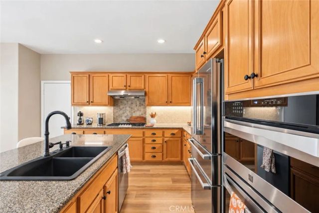 35426 Coyote Creek Court, Lake Elsinore, CA 92532