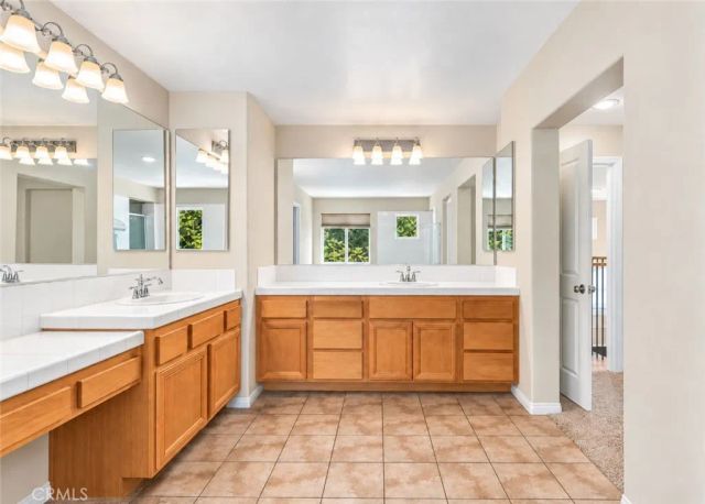 35426 Coyote Creek Court, Lake Elsinore, CA 92532
