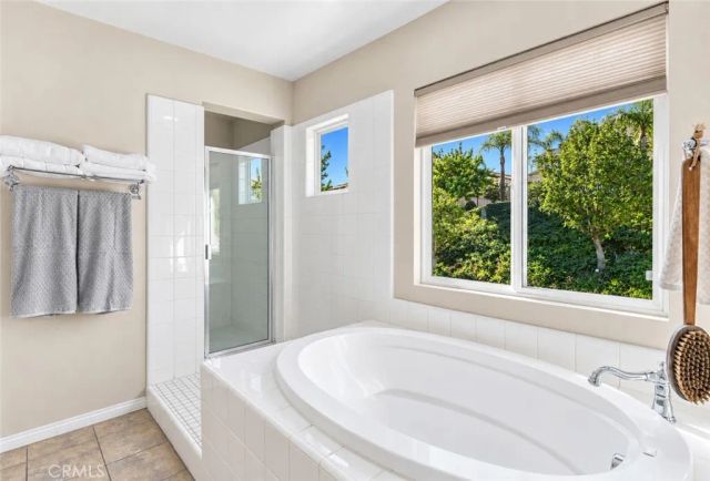 35426 Coyote Creek Court, Lake Elsinore, CA 92532