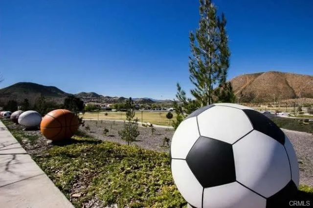 35426 Coyote Creek Court, Lake Elsinore, CA 92532