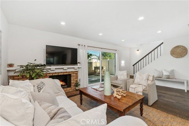 1041 Tustin Pines, Tustin, CA 92780