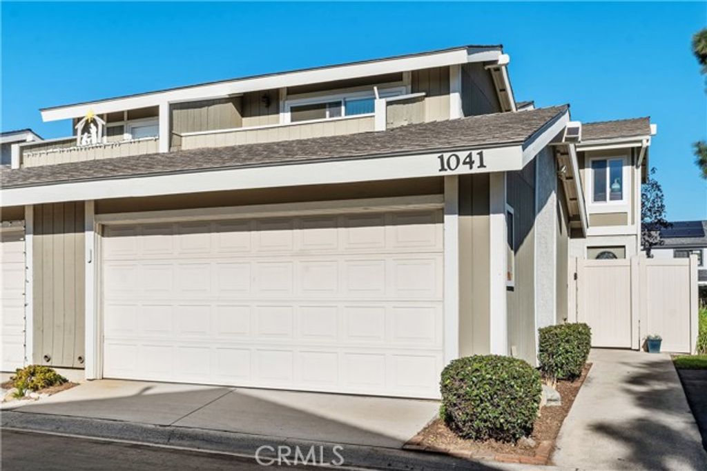 1041 Tustin Pines, Tustin, CA 92780