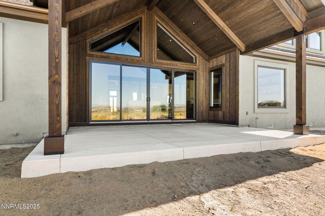 2411 Blaze Court, Gardnerville, NV 89410