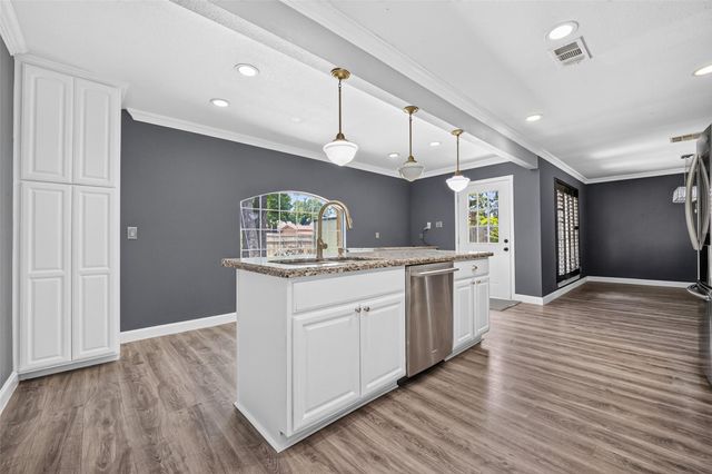 7713 Yoe Street, Houston, TX 77016