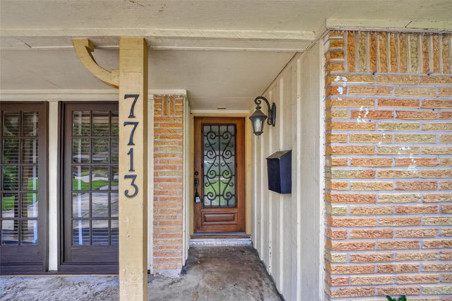 7713 Yoe Street, Houston, TX 77016