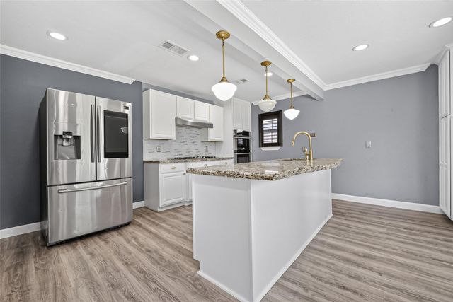7713 Yoe Street, Houston, TX 77016