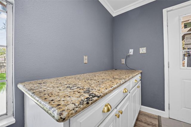 7713 Yoe Street, Houston, TX 77016