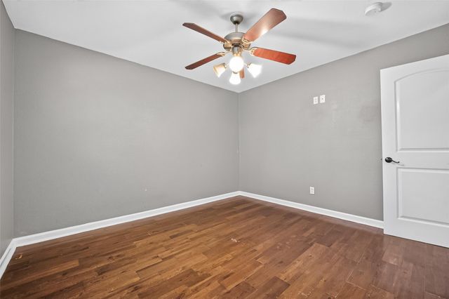 7713 Yoe Street, Houston, TX 77016