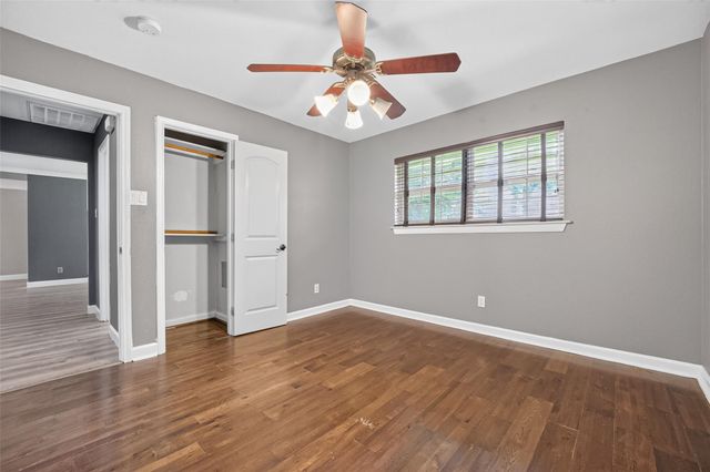 7713 Yoe Street, Houston, TX 77016