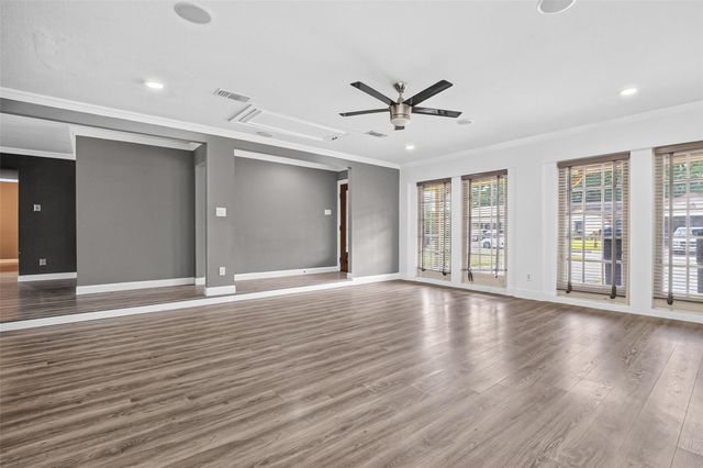 7713 Yoe Street, Houston, TX 77016
