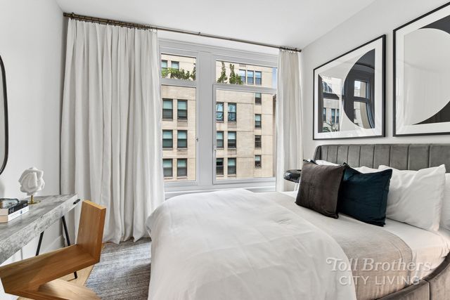218 W 103rd St Apt 8G, New York City, NY 10025