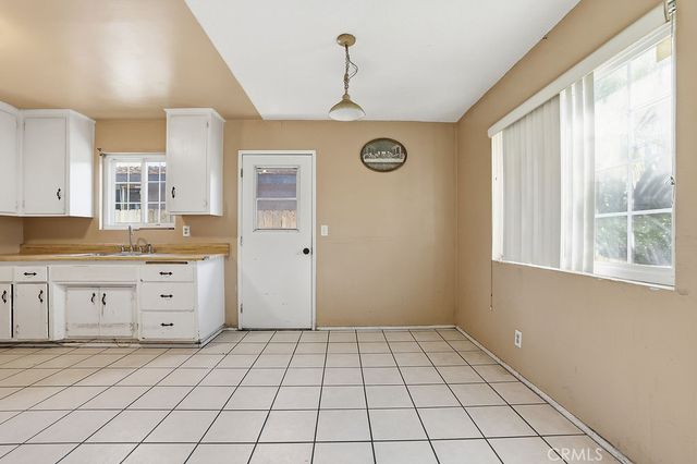 726 Weelo Drive, Costa Mesa, CA 92627