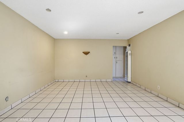 726 Weelo Drive, Costa Mesa, CA 92627