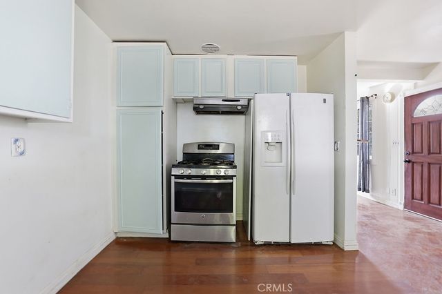 726 Weelo Drive, Costa Mesa, CA 92627