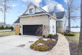 8783 Cooley Beach Drive, White Lake Charter Township, MI 48386