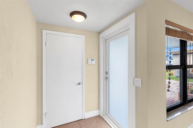 11831 NW 31st Place, Sunrise, FL 33323