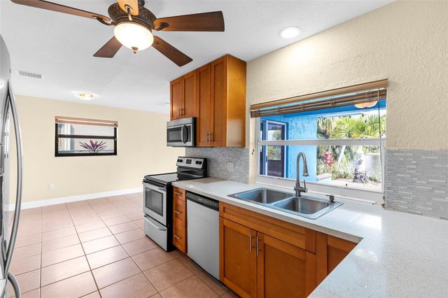 11831 NW 31st Place, Sunrise, FL 33323