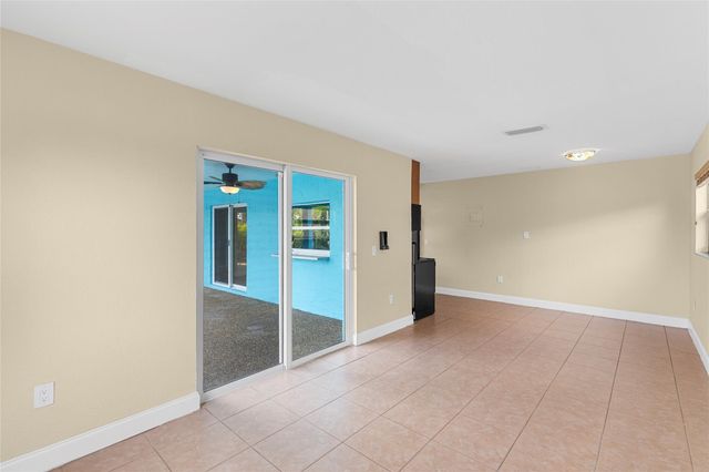 11831 NW 31st Place, Sunrise, FL 33323