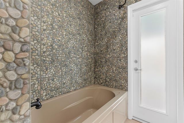 11831 NW 31st Place, Sunrise, FL 33323