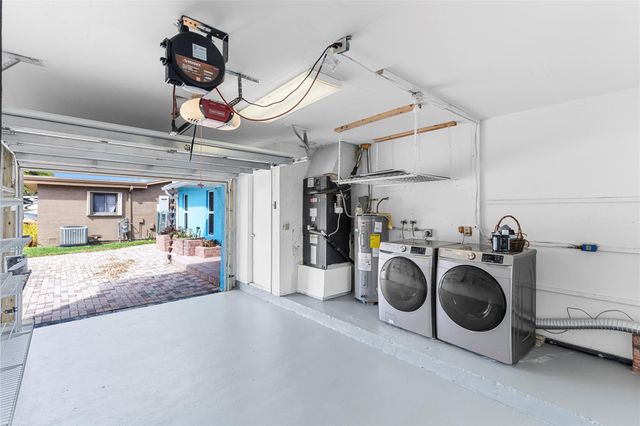 11831 NW 31st Place, Sunrise, FL 33323