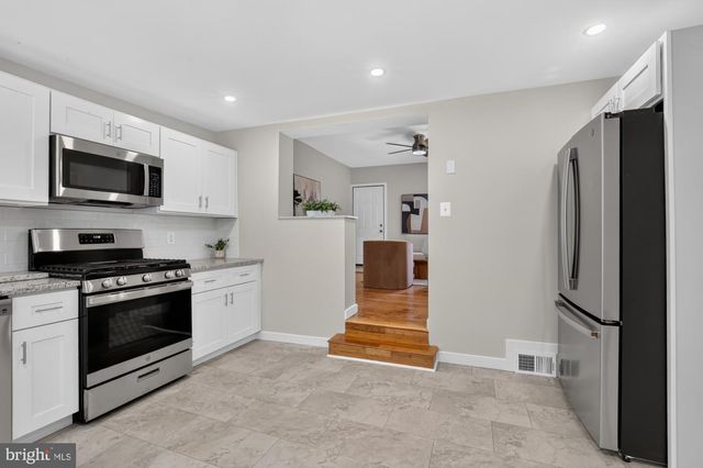 608 CLYMER ST, Philadelphia, PA 19147