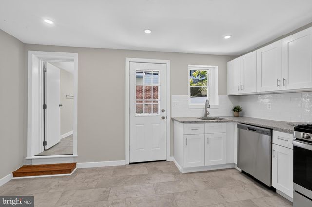 608 CLYMER ST, Philadelphia, PA 19147