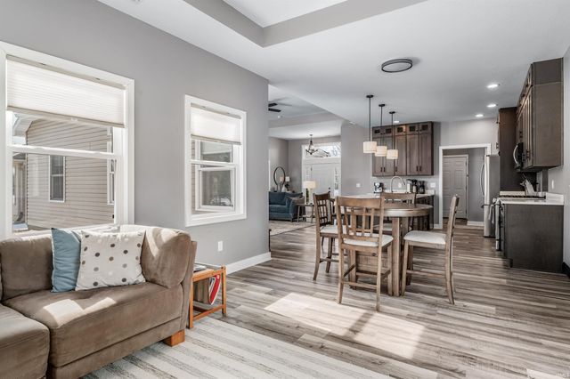 2227 Blue Harbor Drive, Fort Wayne, IN 46804