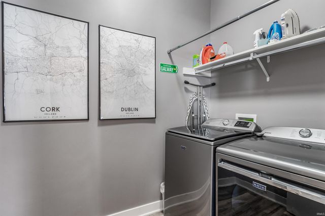 2227 Blue Harbor Drive, Fort Wayne, IN 46804