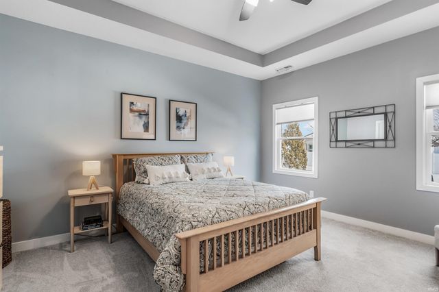 2227 Blue Harbor Drive, Fort Wayne, IN 46804