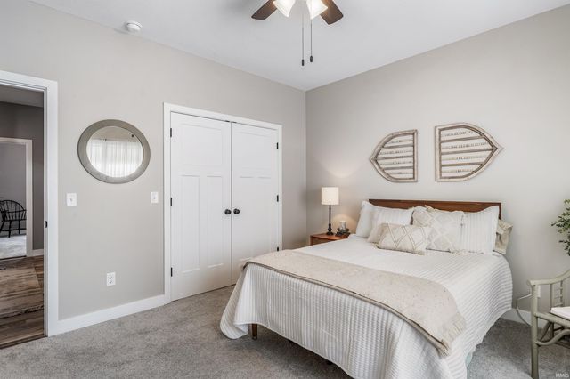 2227 Blue Harbor Drive, Fort Wayne, IN 46804