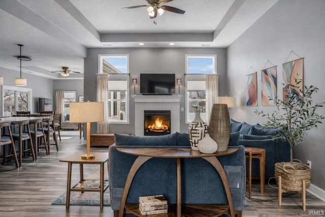 2227 Blue Harbor Drive, Fort Wayne, IN 46804