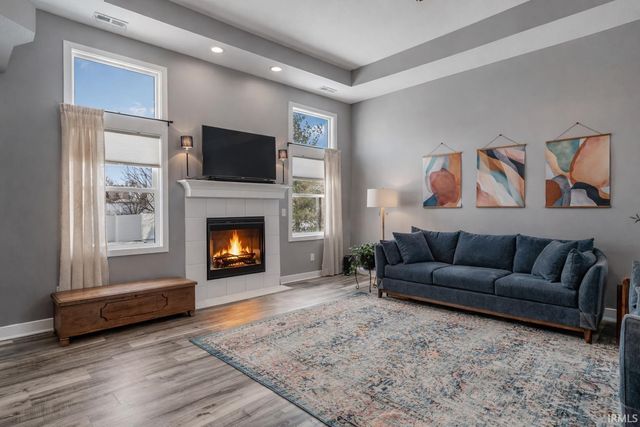 2227 Blue Harbor Drive, Fort Wayne, IN 46804