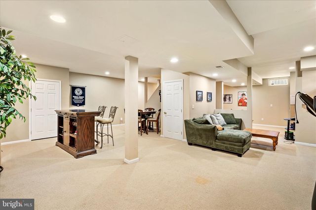 7 REMBRANDT WAY, East Windsor, NJ 08520