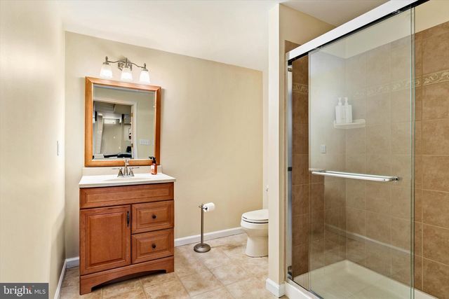 7 REMBRANDT WAY, East Windsor, NJ 08520