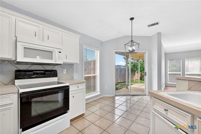 2003 Rain Dance Loop, Harker Heights, TX 76548