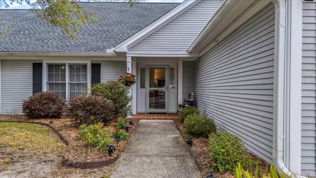 9080 Delancey Circle, North Charleston, SC 29406